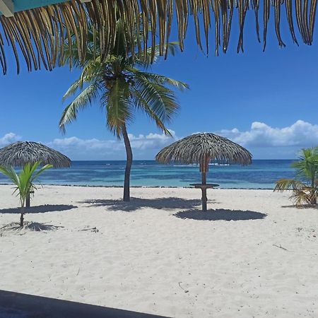 Kukumi'S Suite Anse Des Rochers Saint-Francois  Bagian luar foto